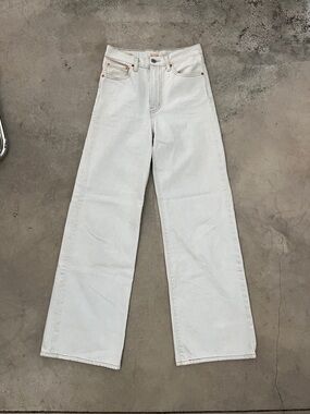 Levi's Light Wash Ribcage Wide Leg High-Rise Jeans size 27